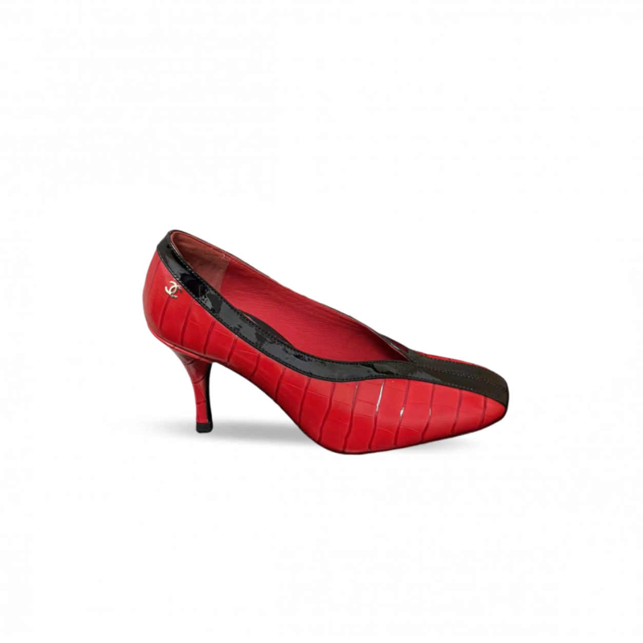 CHANEL PATENT LEATHER HIGH HEELS 